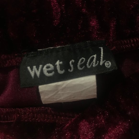 Maroon Velvet Circle Skirt - Picture 2 of 4